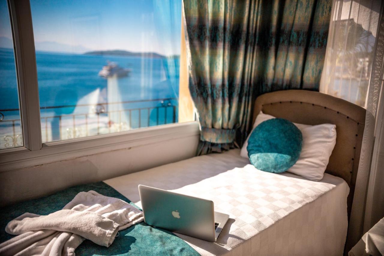 Foca Kumsal Hotel Bagian luar foto