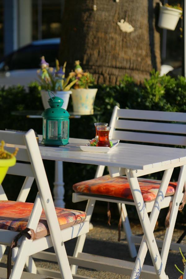 Foca Kumsal Hotel Bagian luar foto
