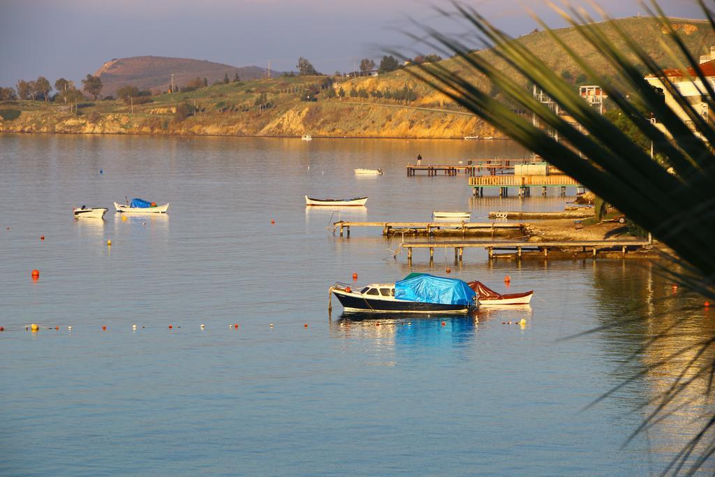 Foca Kumsal Hotel Bagian luar foto