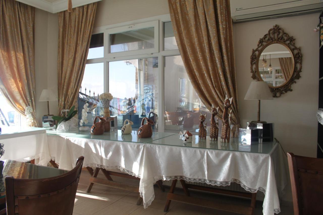 Foca Kumsal Hotel Bagian luar foto