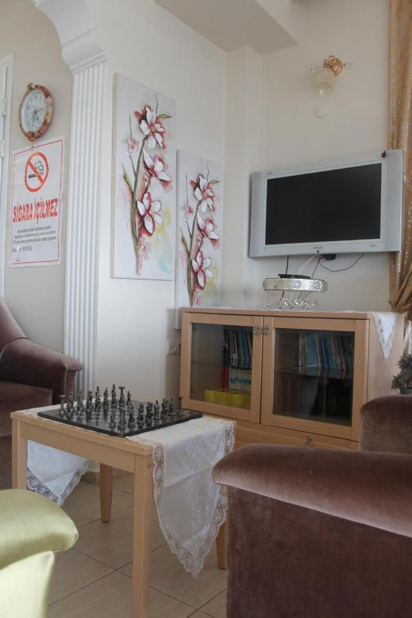 Foca Kumsal Hotel Bagian luar foto